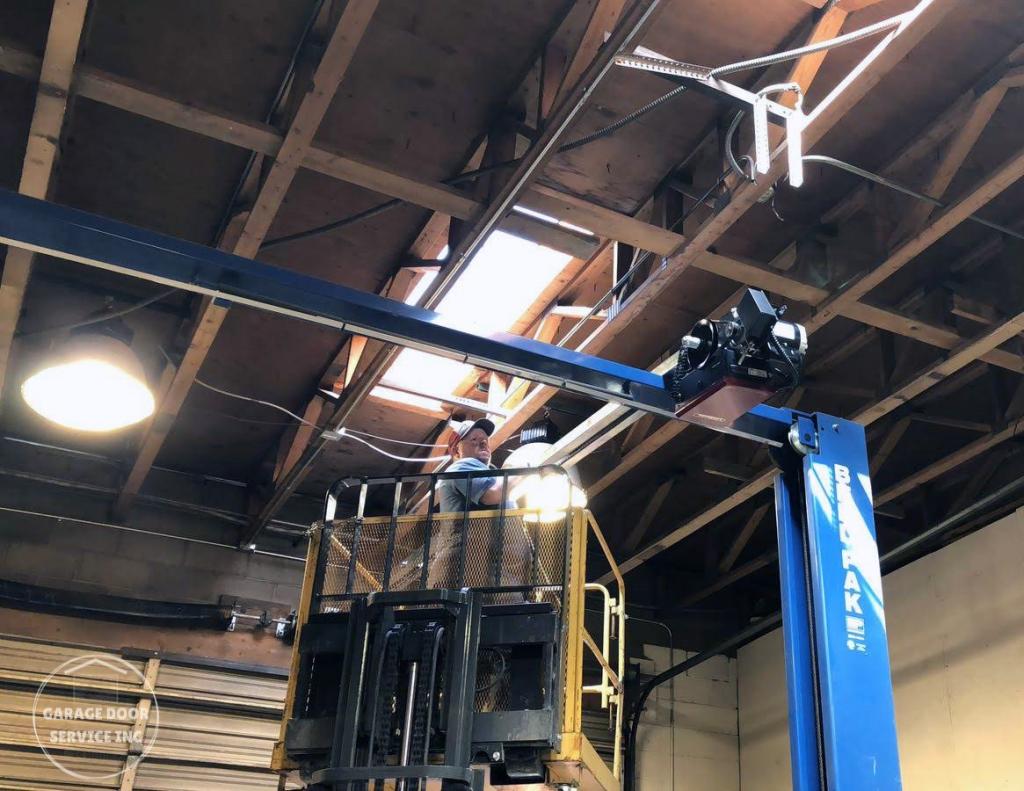 commercial garage door repair