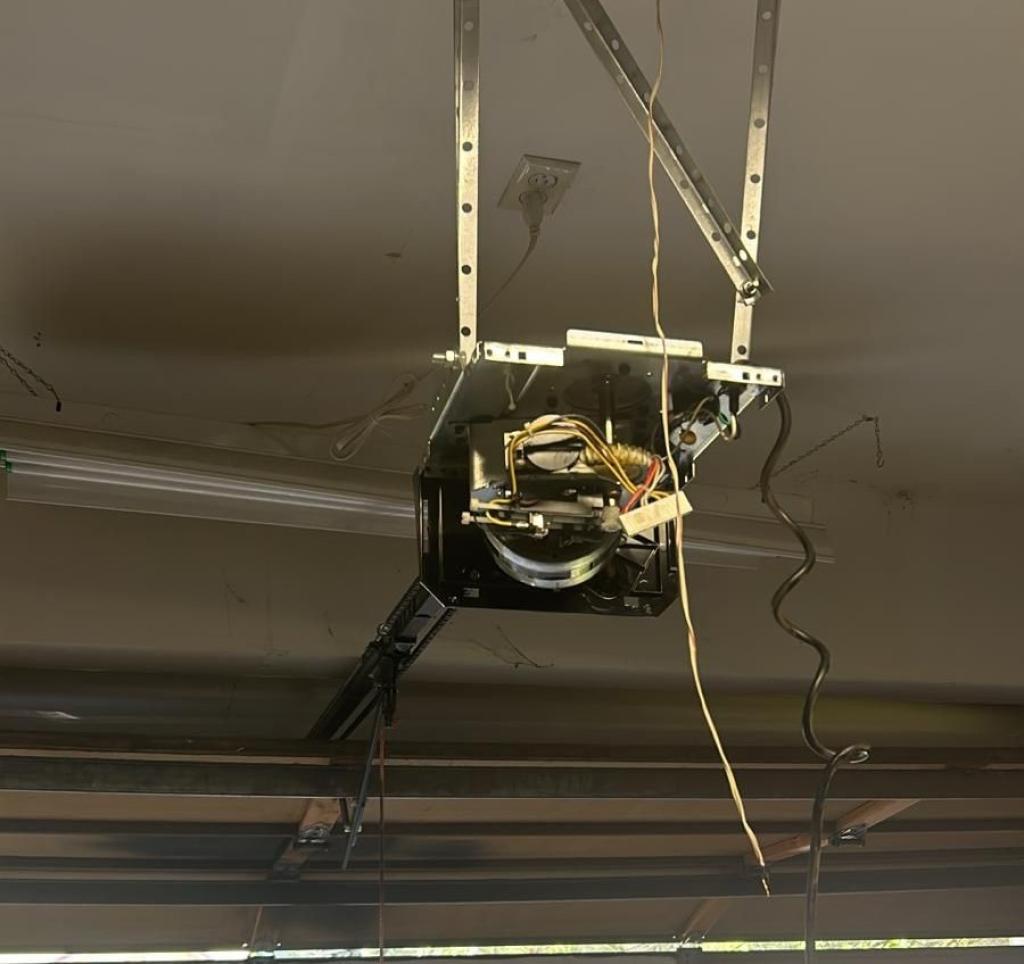 garage door opener repair thornton
